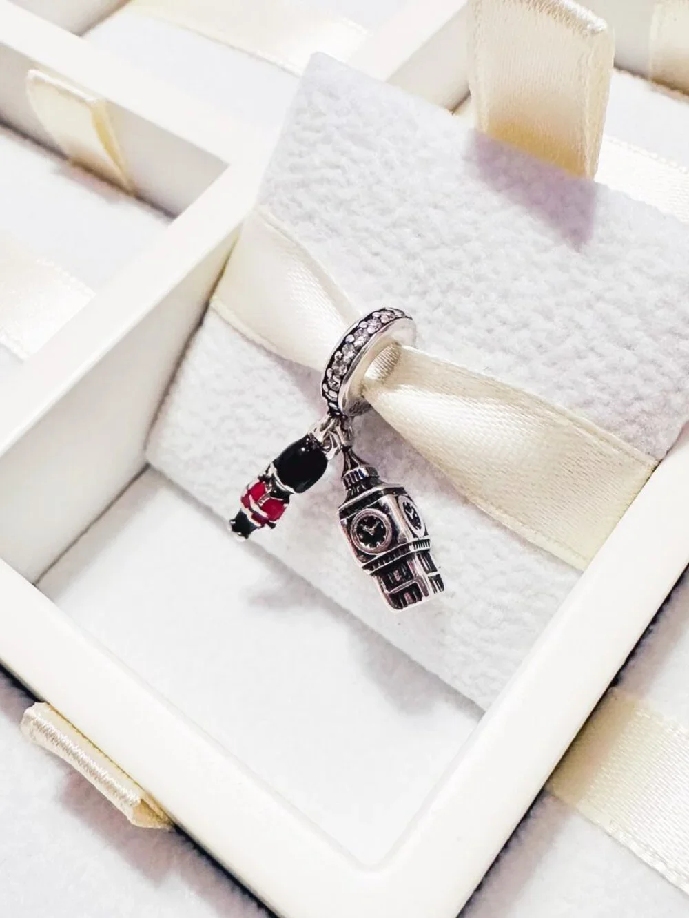 925 Sterling Silver Big Ben And Royal Guard Dangle Charm Fits Pandora Bracelets